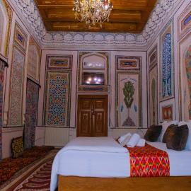 Zaringiz Inn Boutique
