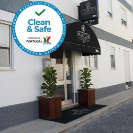 Hotel Vila Esteves, ξενοδοχείο σε Moncao