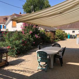 Chez mamie, hotell i Monneville