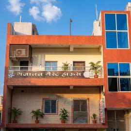 Arivoo Gajanan Guest House