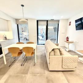 Spacious 2BR,2BA Near Nou Mestalla Valencia