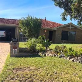 Parilla Court Comfort Suites, hotel a Coodanup