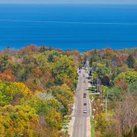 Enjoy the Fall colours at Georgian Bay Holiday Haven, hotel a Meaford