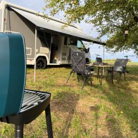 Oktoberfest Camper München mit Starlink und Smart TV