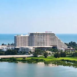 HUALUXE Beihai Silver Beach Resort by IHG, hotel Pejhajban