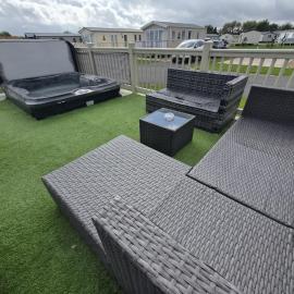 Violet Luxury Hot Tub Caravan - theluxurycaravan - PW177 Grange Leisure Park
