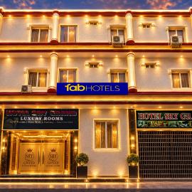 FabHotel SRY Grand
