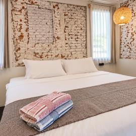 Luna & Loft - Urban Stay Old Town Bangkok