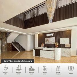 Sans Vibes Viandara Pekanbaru, хотел в Parit