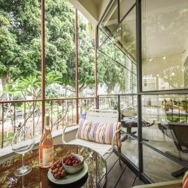 3BR Stay Balcony & City Views by SeaNRent