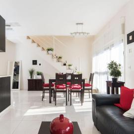 Mamad Duplex Terrace 3m to Beach by SeaNRent