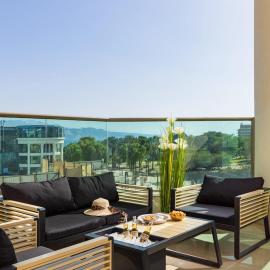Mamad Bright Eilat escape with balcony and pool