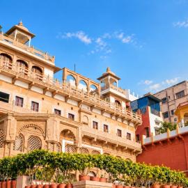 Guleria Kothi - Heritage by the Ganges