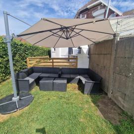 Maison familiale avec grand jardin et BBQ