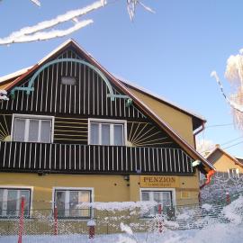 Penzion U Dvou slunci, hotel sa Stachy