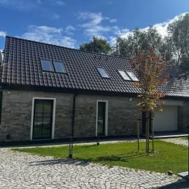 Rędziny 11 nad potokiem