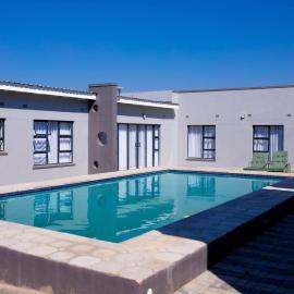 House of Pearls, Hotel in Masvingo