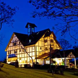 Hotel Amoreiras, hotel i Extrema