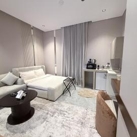Cozy Luxury Studio - Near Airport - Al Narjis