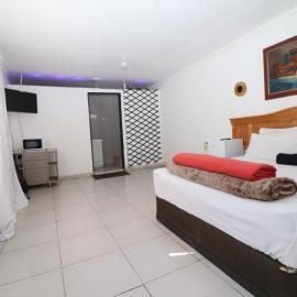 Chikos guest house