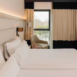 Sercotel Amistad Murcia、ムルシアのホテル