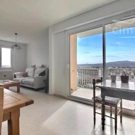 appartement F3 spacieux et calme