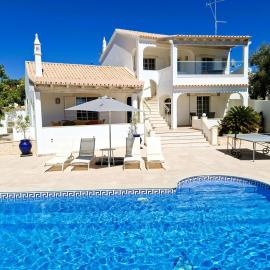 Vila Lana - Heated pool - Sea view - Two independent floors