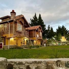 Hosteria Chaskalicos, готель у місті Tabacundo