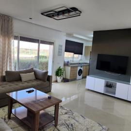 Appartement avec piscine & jardin près de la plage