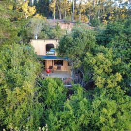 The Nest with Mountain views at Soul Forest, Hotel in Sedgefield