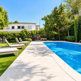 The Garden Villa - Mediterranean Oasis in BCN