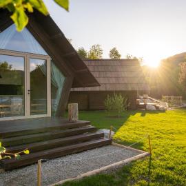 Glamp Camp Danica, hotel i Bohinj