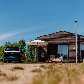 Moderne Ferienhäuser mit Kamin und Holzterasse - 100 qm groß