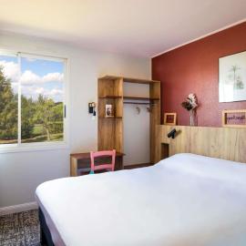 Greet Hôtel Castres Saix, hotell sihtkohas Saix