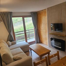 Appart au pied des pistes, viešbutis mieste Les Orres
