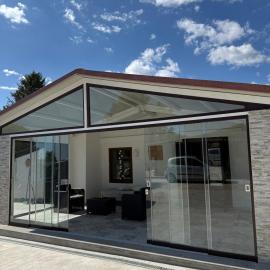 Nemi Cristal villa with carpark and jacuzzi