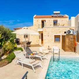 Villa Filio, hotel u gradu Ádhele
