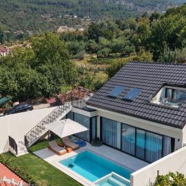 Villa Sol Lumiere – hotel w mieście Priska e Madhe
