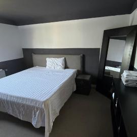 House of Reinach Free Parking