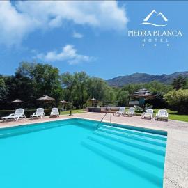 Hotel Piedra Blanca
