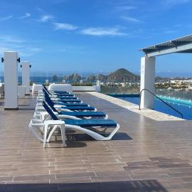 Comfort Inn & Suites Los Cabos, hotel in Cabo San Lucas