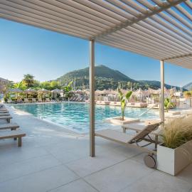 Athos Hotel