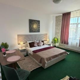 MLR Residence - Free Private Parking