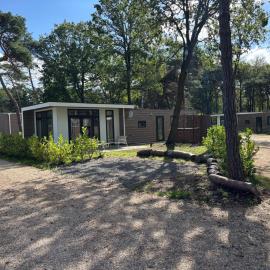 Snoozz retreats lodge