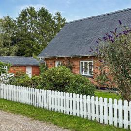 2 Bedroom Awesome Home In Hobro