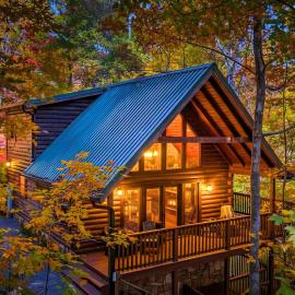 Gray Fox Den Theater & Arcade, Hot Tub, Views