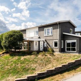 Large 4 Bedroom Family Home in Beautiful Ekerö