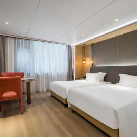 Fudi Grand Hotel, Heritage Building Near Xintiandi, Tianzifang & Metro Line 9, Shanghai