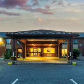 Comfort Inn Kingston - Highway 401, hotel din Kingston