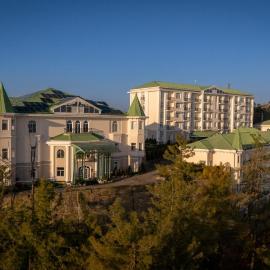 Club Mahindra Pristine Peaks Naldehra, hotel v destinácii Shimla